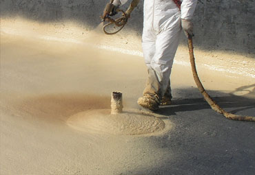 What are the benefits to spray foam roofing in Milwaukee?